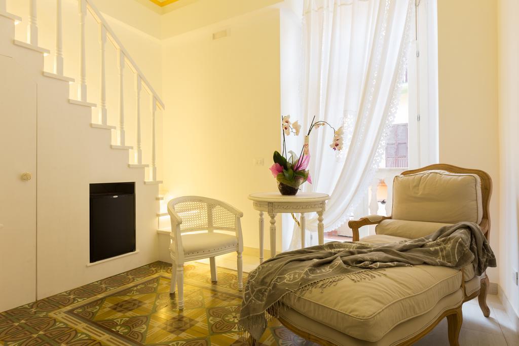 Suite Le Perle Taranto Phòng bức ảnh